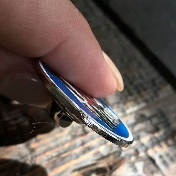 Rock Band Collectible Enamel Pin Set THE WHO and THE STONES - NEW! 807 - Picture 4 of 12